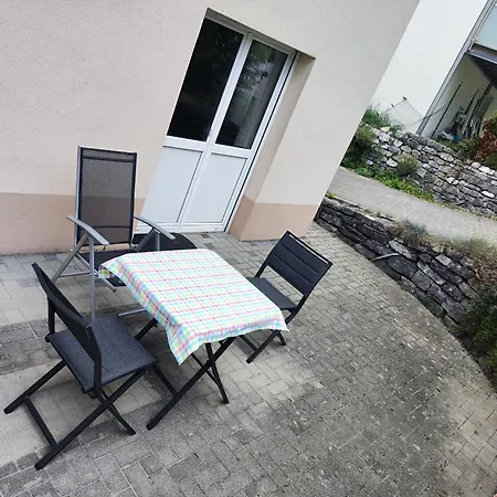Wohnung In Traumhafter Lage! Feldkirch Exterior photo